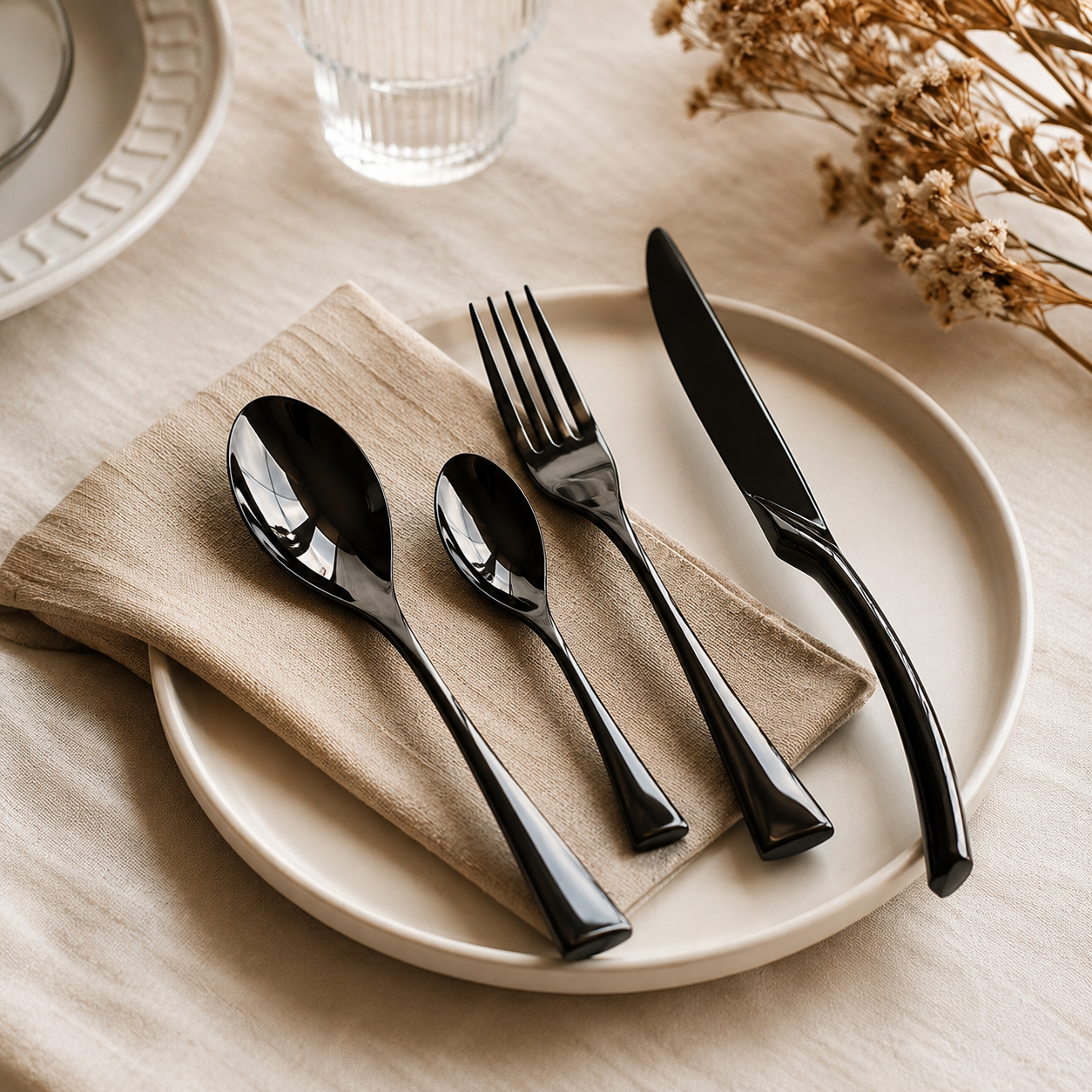 Onyx Black Cutlery Set