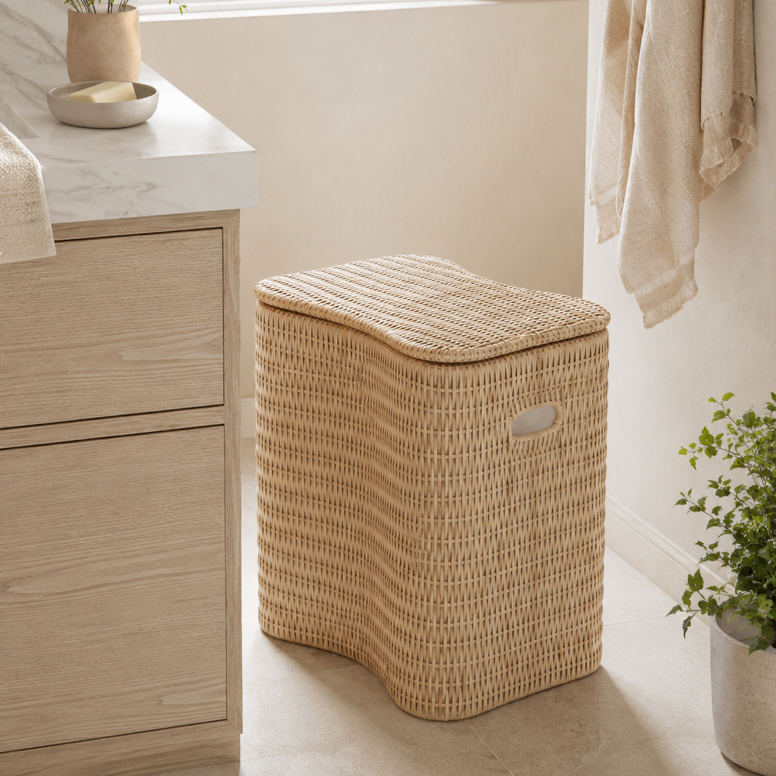 Bramble Rattan Hamper